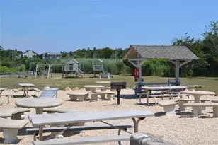 33 Sherwood Ln, East Hampton, NY 11937 - Photo 31