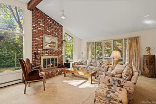 33 Sherwood Ln, East Hampton, NY 11937 - Photo 3