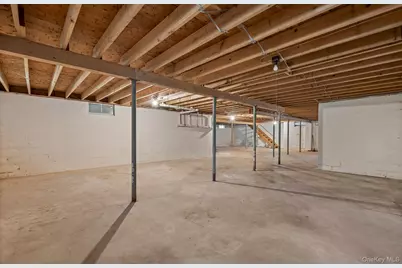 33 Sherwood Lane, East Hampton, NY 11937 - Photo 27