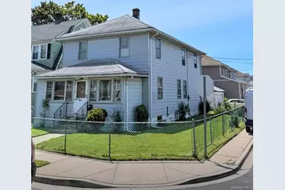 303 Bayview Avenue, Inwood, NY 11096 - Photo 3