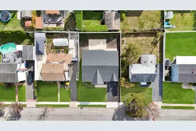 3562 Raven Street, Levittown, NY 11756 - Photo 37