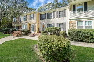 11 Bartlett Commons, Yaphank, NY 11980 - Photo 3