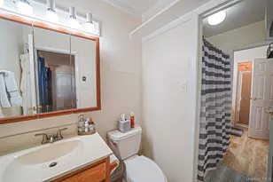 11 Bartlett Commons, Yaphank, NY 11980 - Photo 17