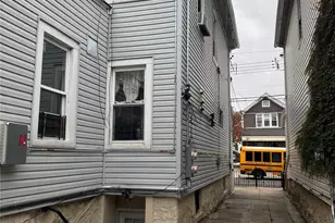 134 Lincoln Ave, Brooklyn, NY 11208 - Photo 5