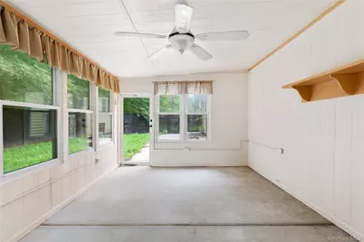 110 E Bartlett Road, Middle Island, NY 11953 - Photo 21