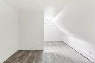 110 E Bartlett Rd, Middle Island, NY 11953 - Photo 17