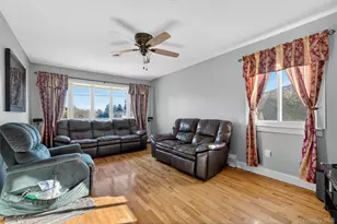 27 Cherrywood Dr, Goshen, NY 10924 - Photo 5