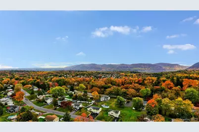 4 Parade Place, New Windsor, NY 12553 - Photo 27