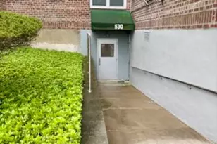 530 Dubois Ave, Valley Stream, NY 11581 - Photo 17