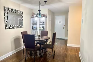 530 Dubois Ave, Valley Stream, NY 11581 - Photo 5