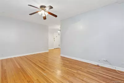 139-09 84 Drive #209, Briarwood, NY 11435 - Photo 3