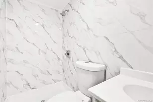 451 Ridgewood Ave, Brooklyn, NY 11208 - Photo 21