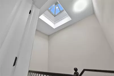 451 Ridgewood Avenue, Brooklyn, NY 11208 - Photo 27