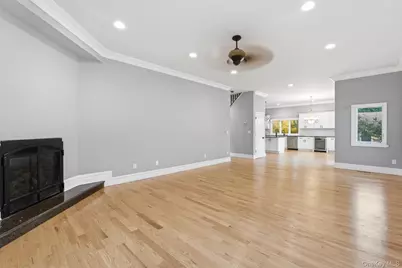 3328 Woodward Street, Oceanside, NY 11572 - Photo 7