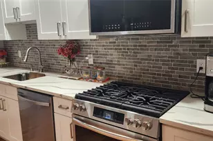 466 Granny Rd, Medford, NY 11763 - Photo 5