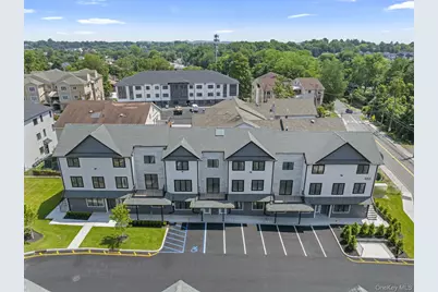466 W Central Avenue #101, Monsey, NY 10977 - Photo 1