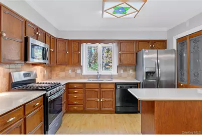 23 Marcella Boulevard, Hopewell Junction, NY 12533 - Photo 17