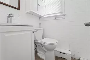 7 S Atlantic St, Bay Shore, NY 11706 - Photo 3