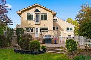 12 Flo Dr, Syosset, NY 11791 - Photo 29