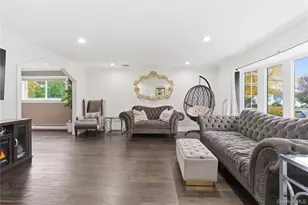 12 Flo Dr, Syosset, NY 11791 - Photo 7