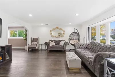 12 Flo Drive, Syosset, NY 11791 - Photo 5