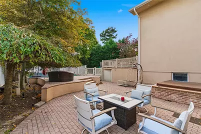 12 Flo Drive, Syosset, NY 11791 - Photo 35