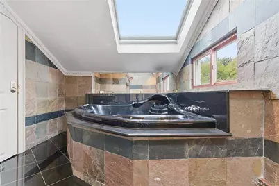 12 Flo Drive, Syosset, NY 11791 - Photo 25