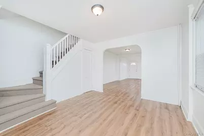 118-15 203rd Street, Saint Albans, NY 11412 - Photo 9