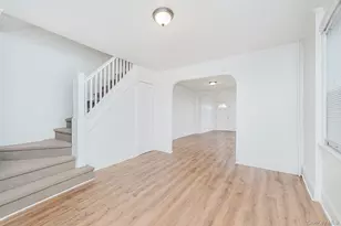 118-15 203rd St, Saint Albans, NY 11412 - Photo 9