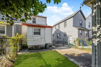 118-15 203rd Street, Saint Albans, NY 11412 - Photo 3