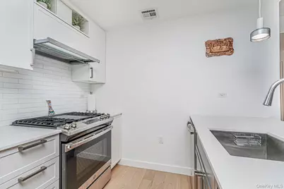 133 Beach 116th Street #2C, Rockaway Park, NY 11694 - Photo 9