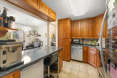 215-15 23 Avenue #TH, Bayside, NY 11360 - Photo 15