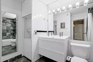 4 Martine Ave, White Plains, NY 10606 - Photo 19