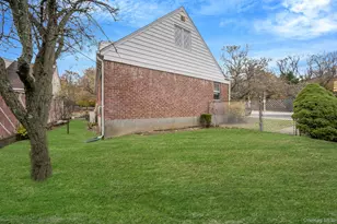 231-06 Union Tpke, Bellerose, NY 11427 - Photo 5