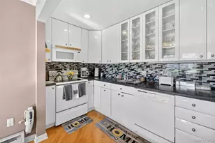 332 Richard Ct, Pomona, NY 10970 - Photo 15