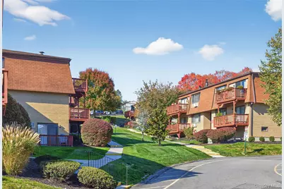 332 Richard Court, Pomona, NY 10970 - Photo 3