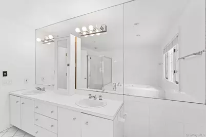 129 Oneck Lane, Westhampton Beach, NY 11978 - Photo 17