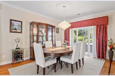 89 Hamlet Drive, Commack, NY 11725 - Photo 13