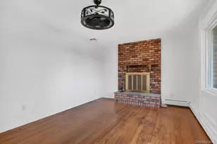 21 Crest Ct, Hopewell Junction, NY 12533 - Photo 9