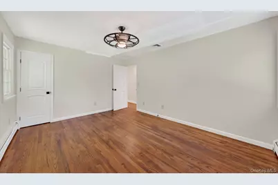 21 Crest Court, Hopewell Junction, NY 12533 - Photo 29