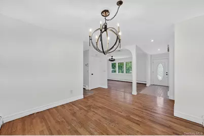 21 Crest Court, Hopewell Junction, NY 12533 - Photo 15