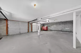 21 Crest Ct, Hopewell Junction, NY 12533 - Photo 37