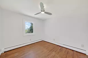 21 Crest Ct, Hopewell Junction, NY 12533 - Photo 25