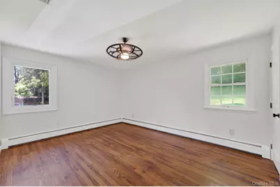 21 Crest Court, Hopewell Junction, NY 12533 - Photo 27