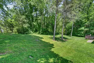 21 Crest Ct, Hopewell Junction, NY 12533 - Photo 43