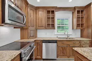 21 Crest Ct, Hopewell Junction, NY 12533 - Photo 17