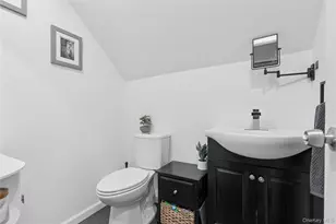 40 Straw Ln, Islandia, NY 11749 - Photo 21