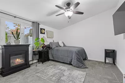 40 Straw Lane, Islandia, NY 11749 - Photo 19