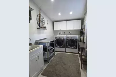 40 Straw Lane, Islandia, NY 11749 - Photo 25