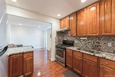 150-11 72nd Road #H4, Kew Gardens, NY 11367 - Photo 13